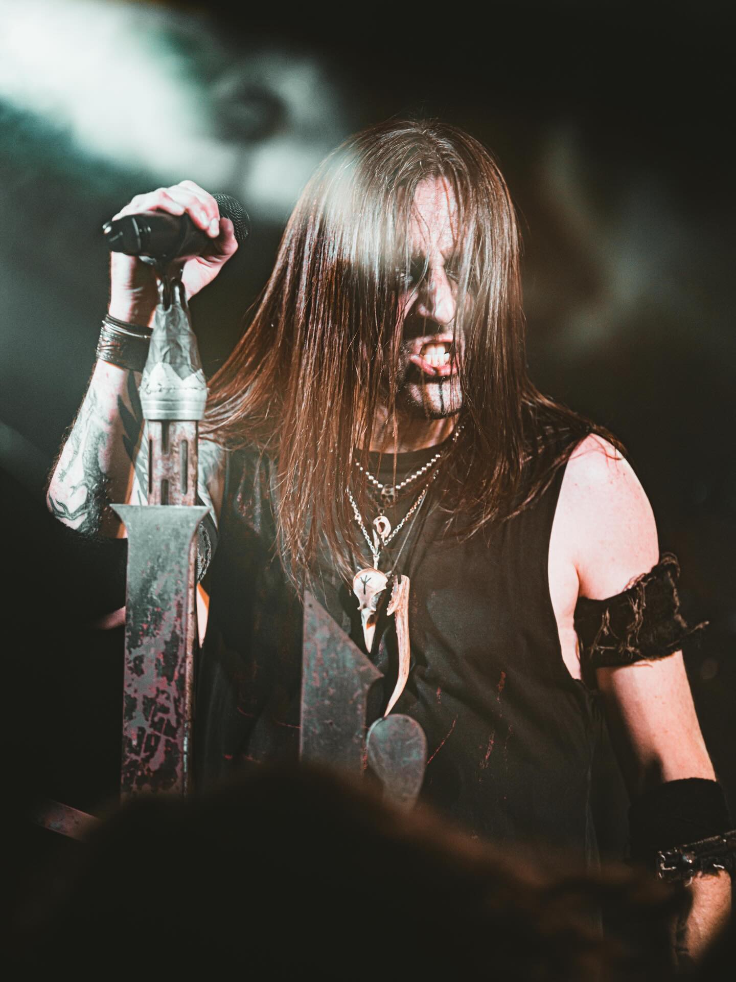 Join us in celebrating our frontman and  storyteller DAMNA’s birthday ! 
There are many more tales to tell . 🔥 

Pic by @morksar 

#elvenking #damna #birthday